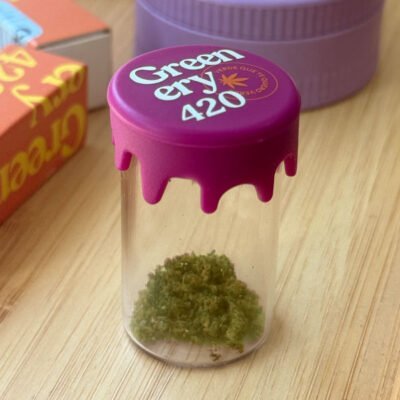 Cristal jar Greenery 420 con tapa, tarro de vidrio reutilizable y firmado con el logo de la marca.