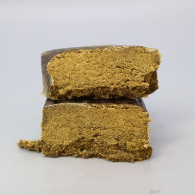 Imagen sobre fondo gris de Hash de CBD Manhattan420 by Greenery420