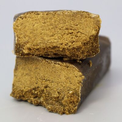 Imagen sobre fondo gris de Hash de CBD Manhattan420 by Greenery420